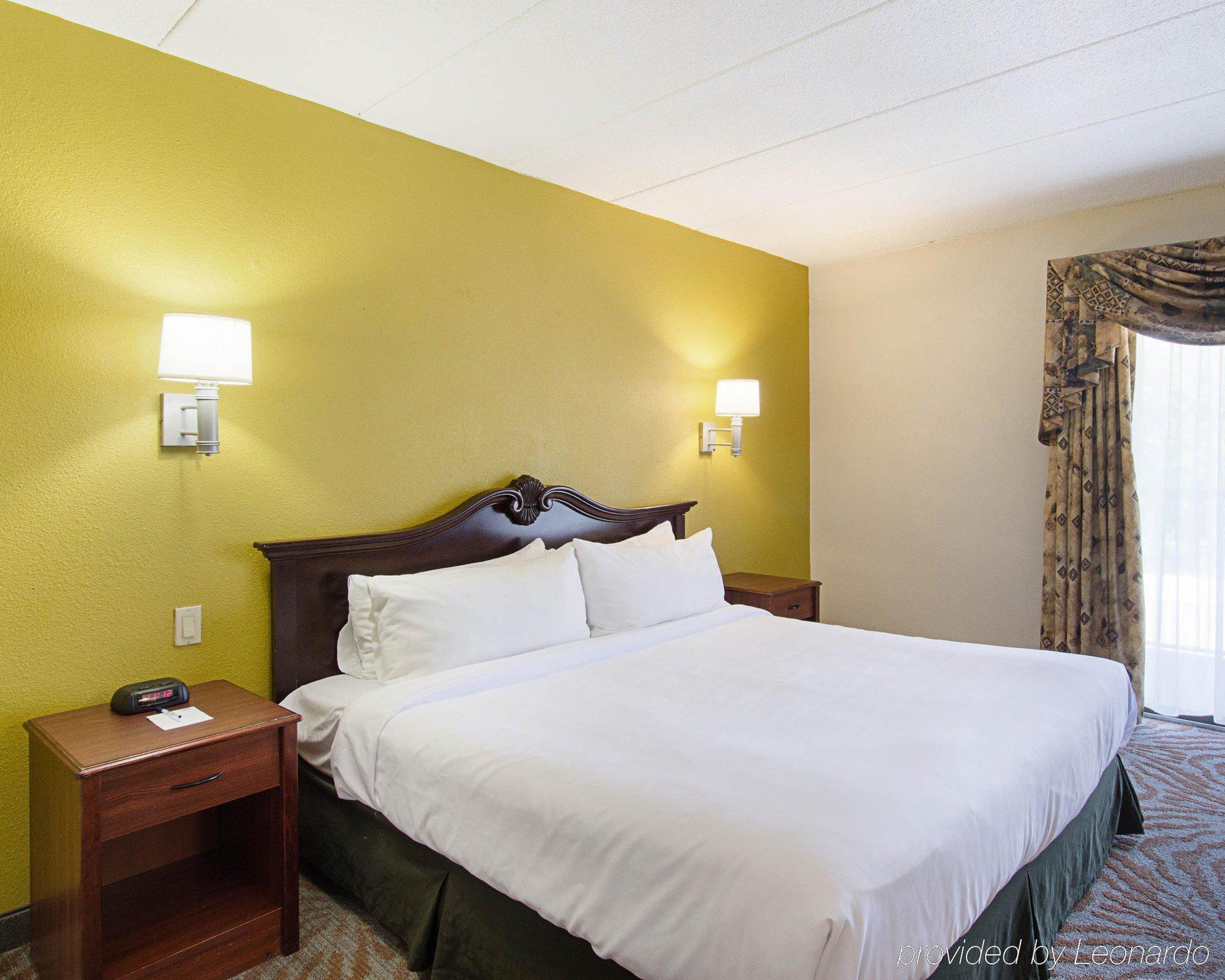 Suburban Extended Stay Hotel Ουόρστερ Εξωτερικό φωτογραφία