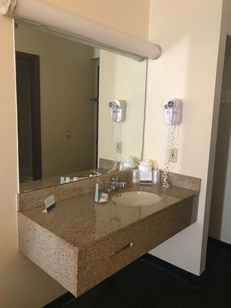 Suburban Extended Stay Hotel Ουόρστερ Εξωτερικό φωτογραφία